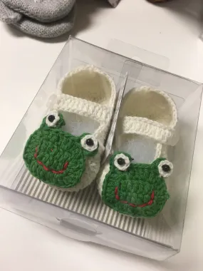 Knit Baby Booties - Cream with Green Frog